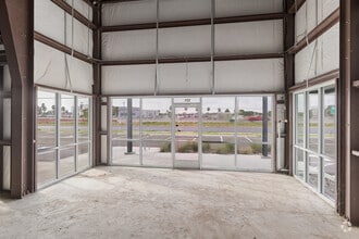 8822 W Expressway 83, Harlingen, TX à louer Photo intérieure– Image 1 sur 2