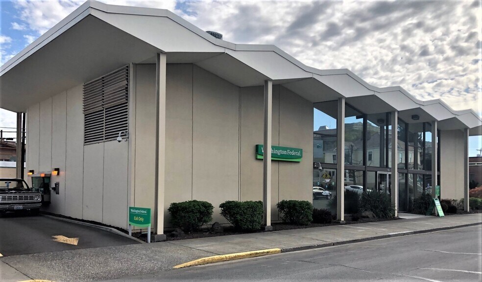 115 E 4th St, The Dalles, OR à vendre - Photo de l’immeuble – Image 2 sur 3