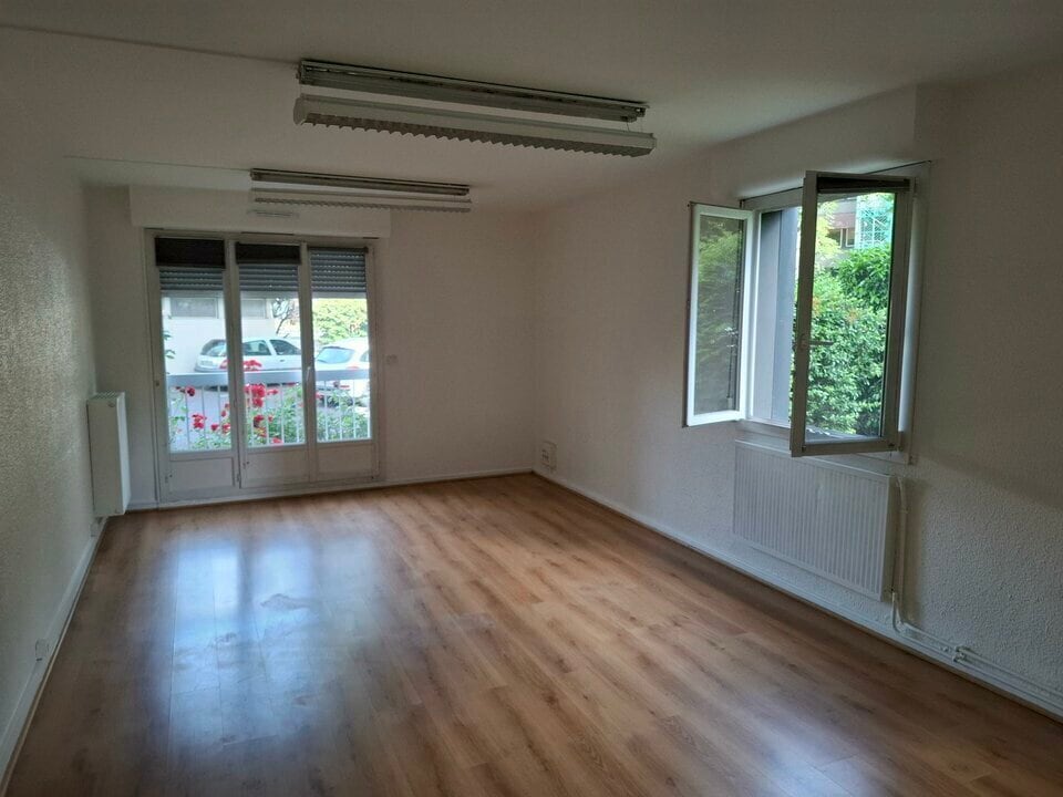 Bureau dans Clermont-Ferrand à louer Photo intérieure– Image 1 sur 7