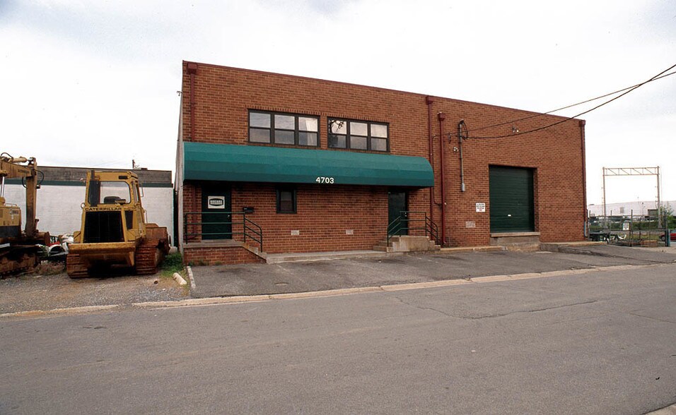 4703-4705 Webster St, Bladensburg, MD à louer - Photo principale – Image 1 sur 5