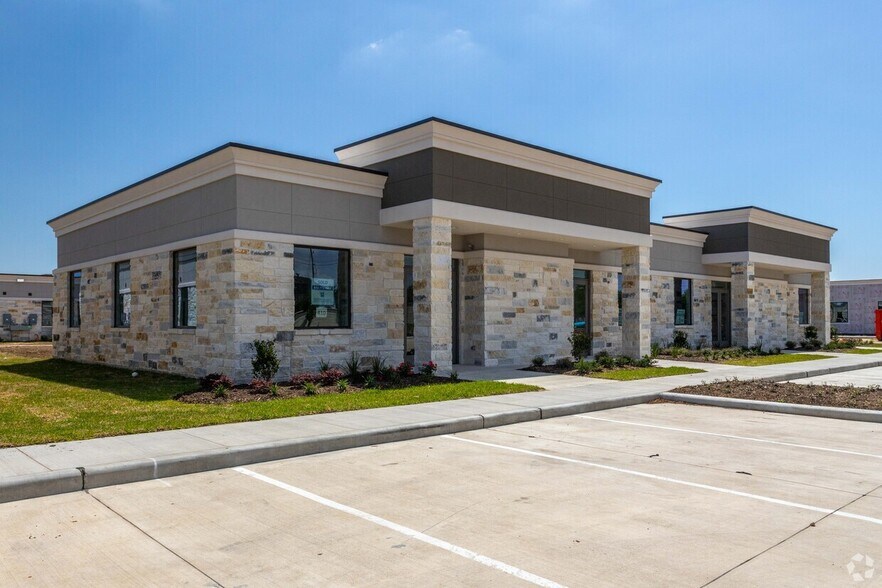 3129 Kingsley Dr, Pearland, TX à louer - Photo de l’immeuble – Image 2 sur 5