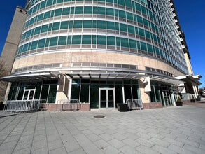 511 W Pratt St, Baltimore, MD à louer Photo de l’immeuble– Image 1 sur 3