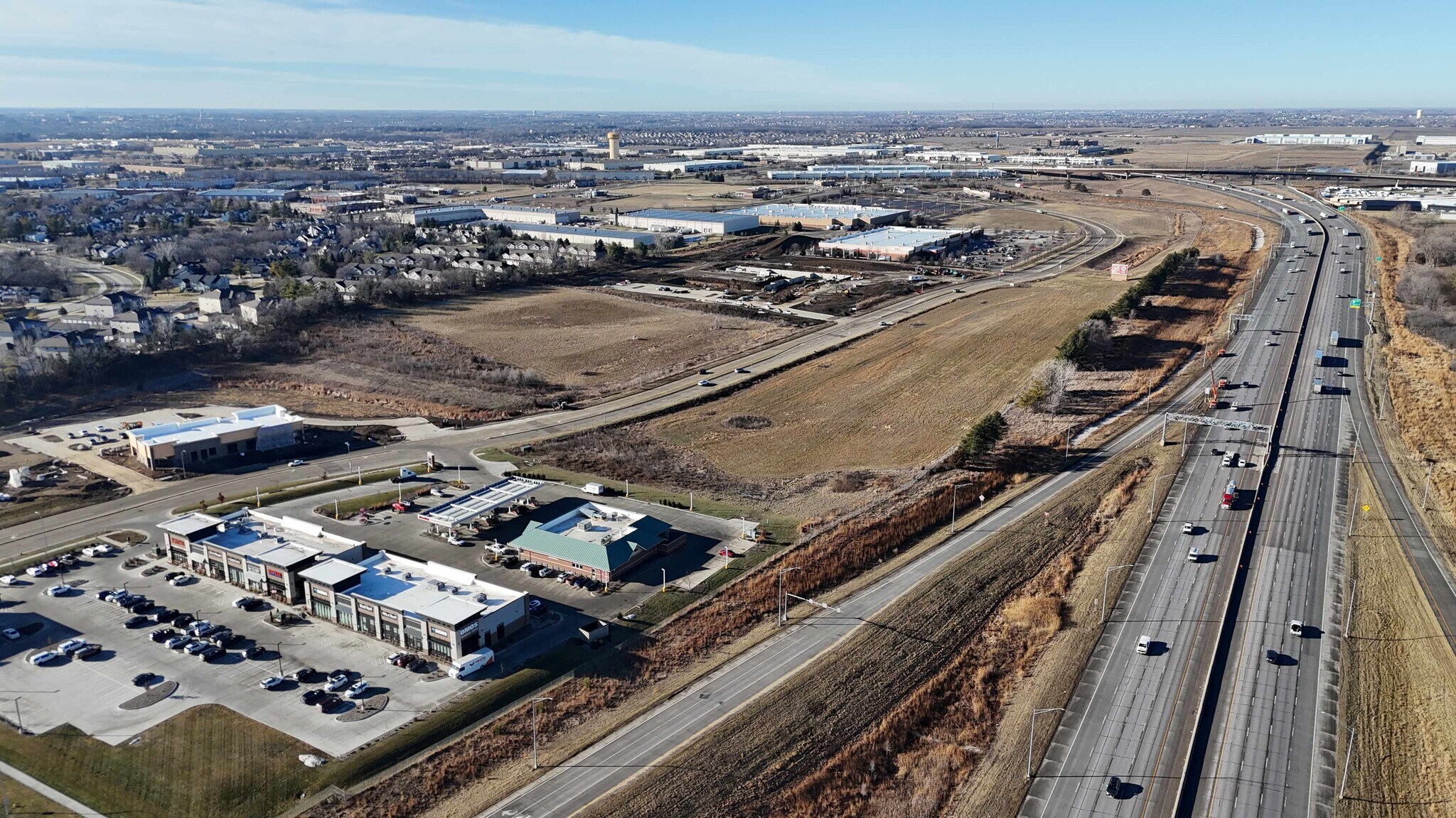 Plum Dr, Urbandale, IA à vendre Photo principale– Image 1 sur 8