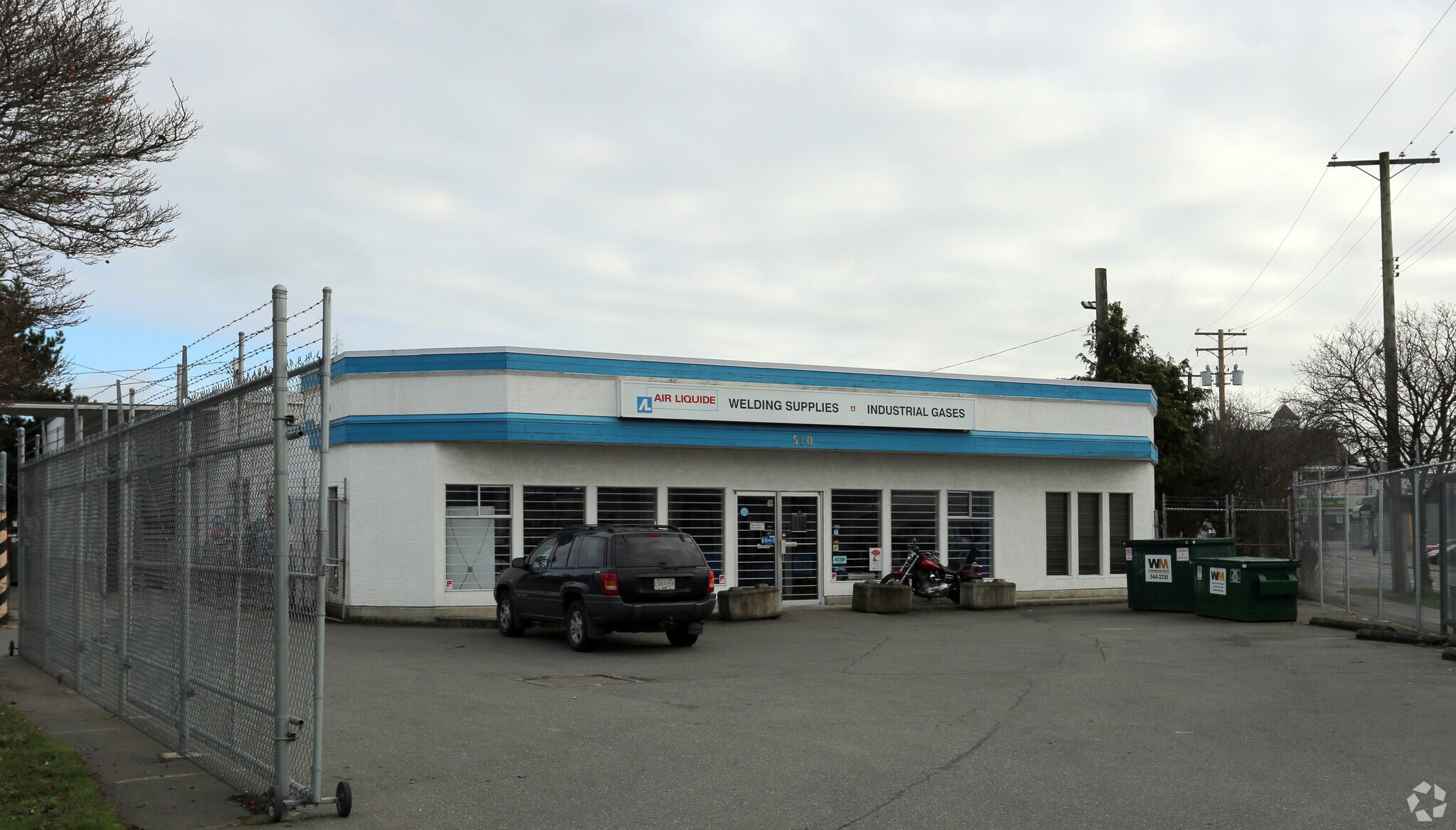 510 Gorge Rd E, Victoria, BC à vendre Photo principale– Image 1 sur 4