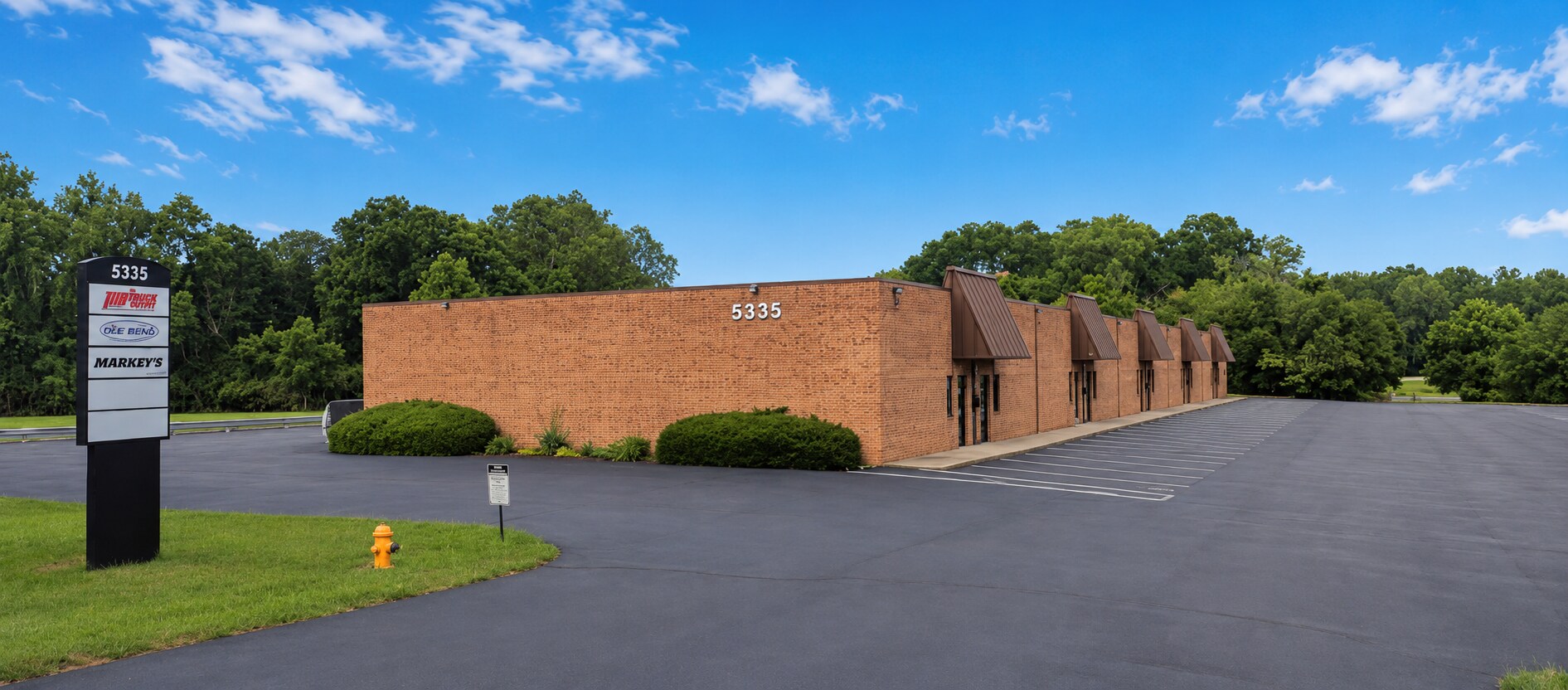 5335 Springboro Pike, Dayton, OH à louer Photo de l’immeuble– Image 1 sur 4
