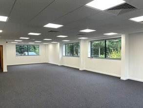 The Courtyard, High Wycombe à louer Photo intérieure– Image 2 sur 3