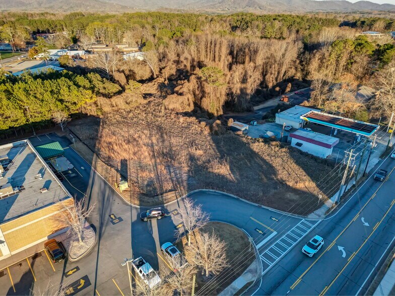 199 E Church St, Jasper, GA à vendre - Photo principale – Image 1 sur 19