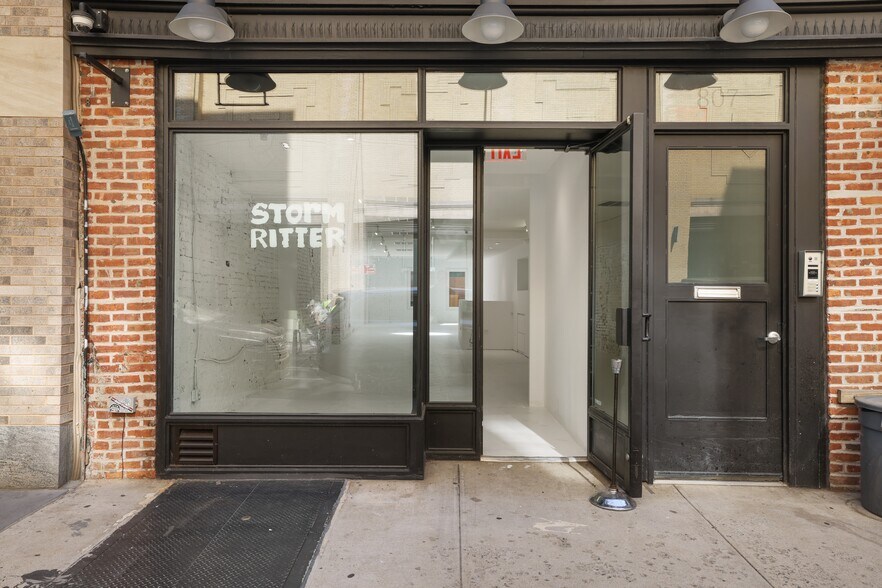 803-807 Washington St, New York, NY à louer - Photo de l’immeuble – Image 2 sur 2