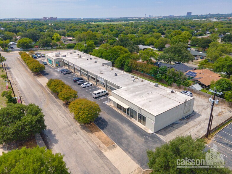 4343-4367 Rittiman Rd, San Antonio, TX à louer - Photo de l’immeuble – Image 1 sur 8