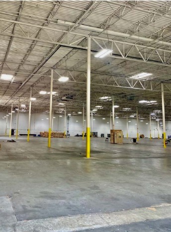 12100 Inkster Rd, Redford, MI à louer - Photo intérieure – Image 2 sur 6