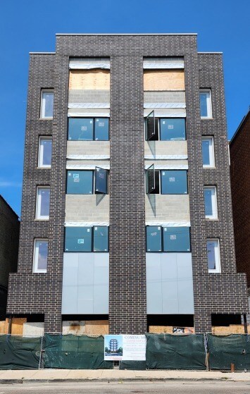 2219-2221 N Clybourn Ave, Chicago, IL à louer - Photo de l’immeuble – Image 3 sur 7