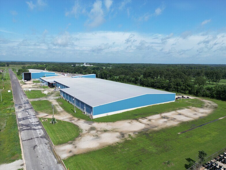 1301 Industrial Park Rd, Mountain Grove, MO à louer - Photo de l’immeuble – Image 3 sur 29