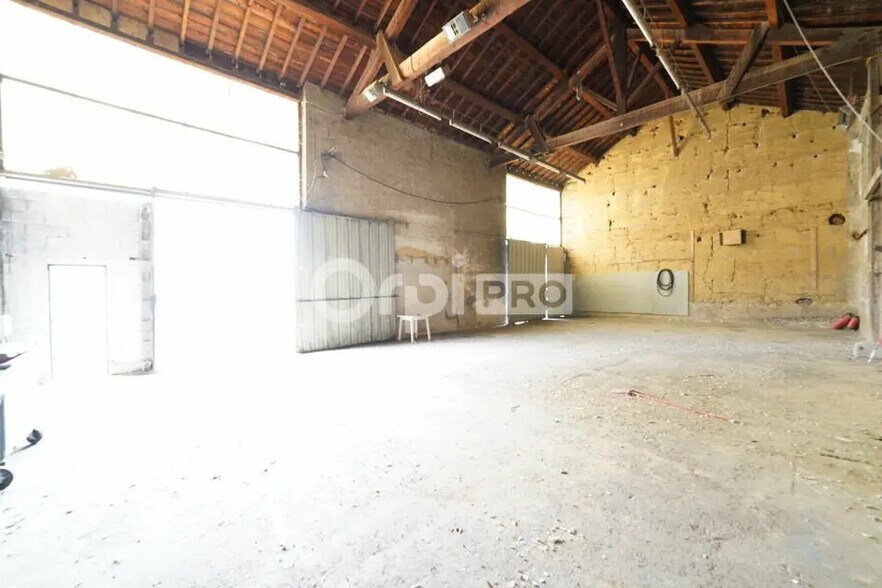 Bureau dans Corbas à louer - Photo intérieure – Image 3 sur 9