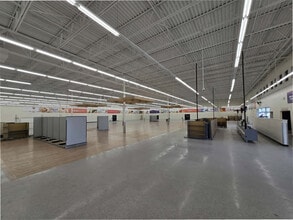 4208 E Blue Grass Rd, Mount Pleasant, MI à louer Photo intérieure– Image 1 sur 3