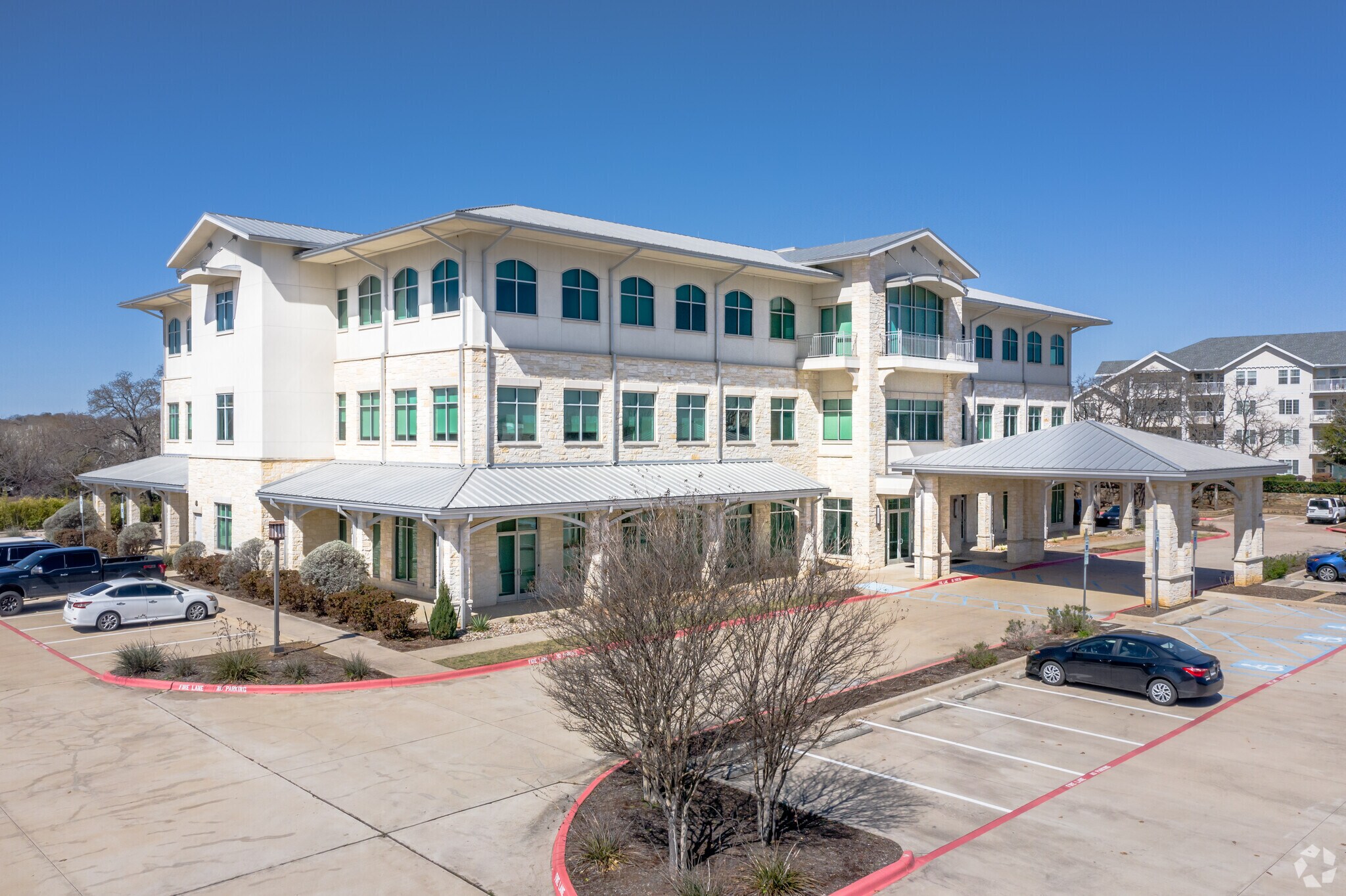 2800 Shoreline Dr, Denton, TX à vendre Photo principale– Image 1 sur 26