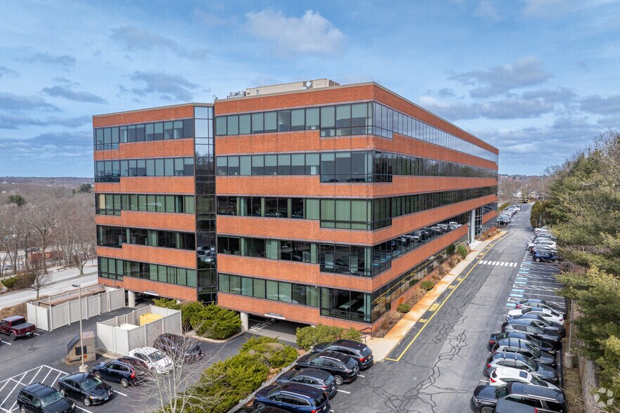 500 Unicorn Park Dr, Woburn, MA à louer - Photo de l’immeuble – Image 1 sur 6