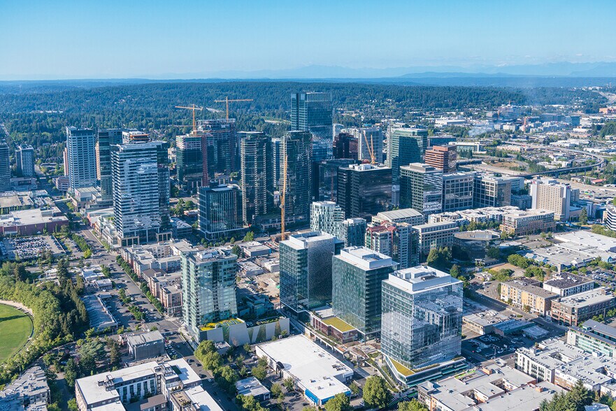 85 106th Ave NE, Bellevue, WA à louer - Photo de l’immeuble – Image 1 sur 7