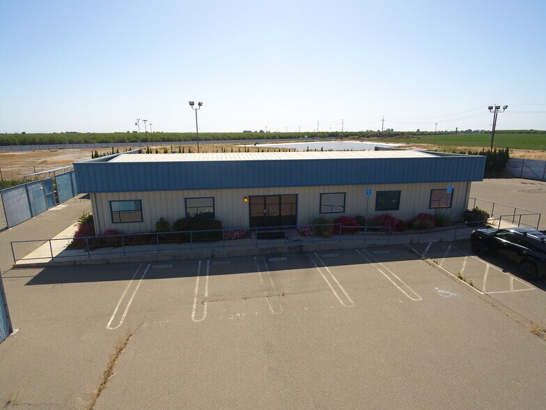 26700 S Banta Rd, Tracy, CA à vendre - Photo de l’immeuble – Image 2 sur 22