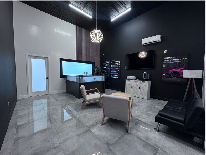 15-21 NW 9th Ave, Fort Lauderdale, FL à vendre - Photo de l’immeuble – Image 3 sur 10