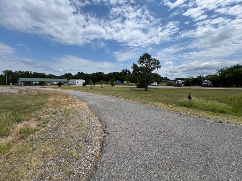 4361 E Highway 3, Atoka, OK à vendre - Photo de l’immeuble – Image 3 sur 15