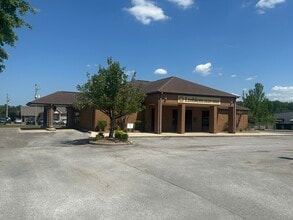 1008 Portwood Dr, Albertville, AL à louer Photo intérieure– Image 2 sur 11