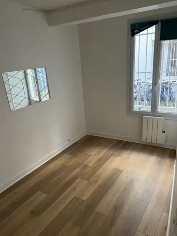 82 Rue Du Faubourg Saint-Martin, Paris à louer Photo de l’immeuble– Image 1 sur 9