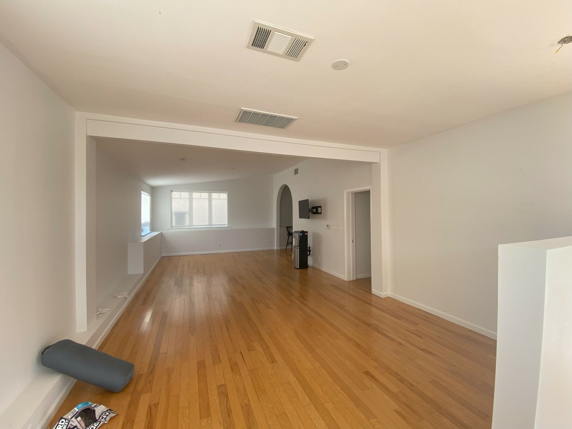 1129 Magnolia Ave, Larkspur, CA à louer Photo intérieure– Image 1 sur 2