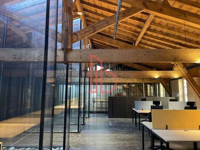 Plus de détails pour Bureau à vendre