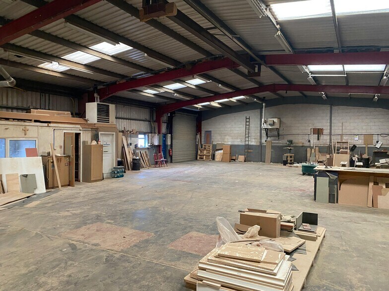 Watch House Ln, Doncaster à louer - Photo de l’immeuble – Image 2 sur 7