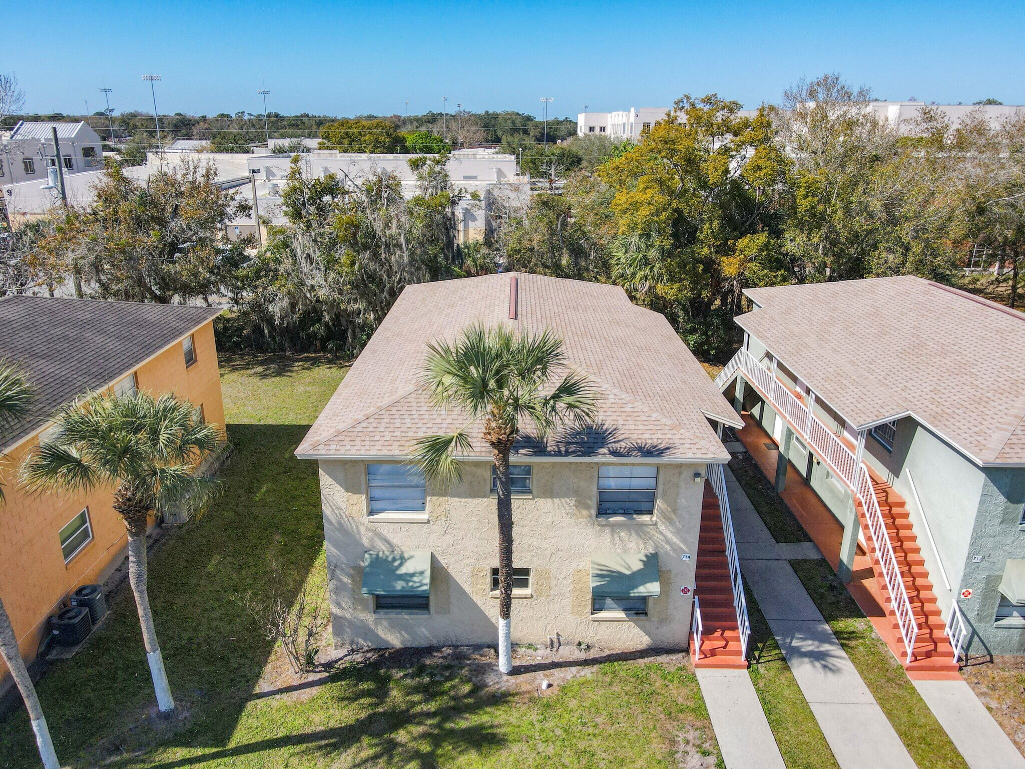 4 units for sale Michigan Ct Saint Cloud portefeuille de 4 biens à vendre sur LoopNet.fr Photo principale– Image 1 sur 33