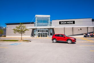 570 Mont Pionniers, Terrebonne, QC à louer Photo de l’immeuble– Image 2 sur 2