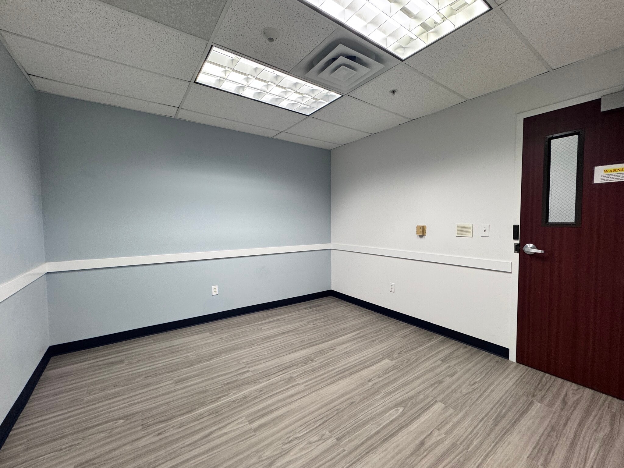 4300-4356 Caterpillar Rd, Redding, CA à vendre Photo intérieure– Image 1 sur 10