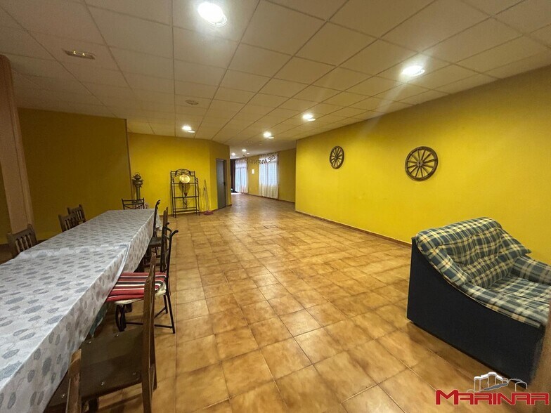 Local commercial dans Borox, Toledo à louer - Photo intérieure – Image 2 sur 6
