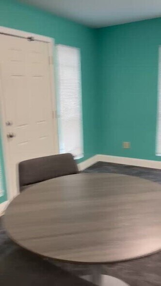 10569 Lem Turner Rd, Jacksonville, FL à vendre - Vidéo sur l’annonce professionnelle – Image 2 sur 121