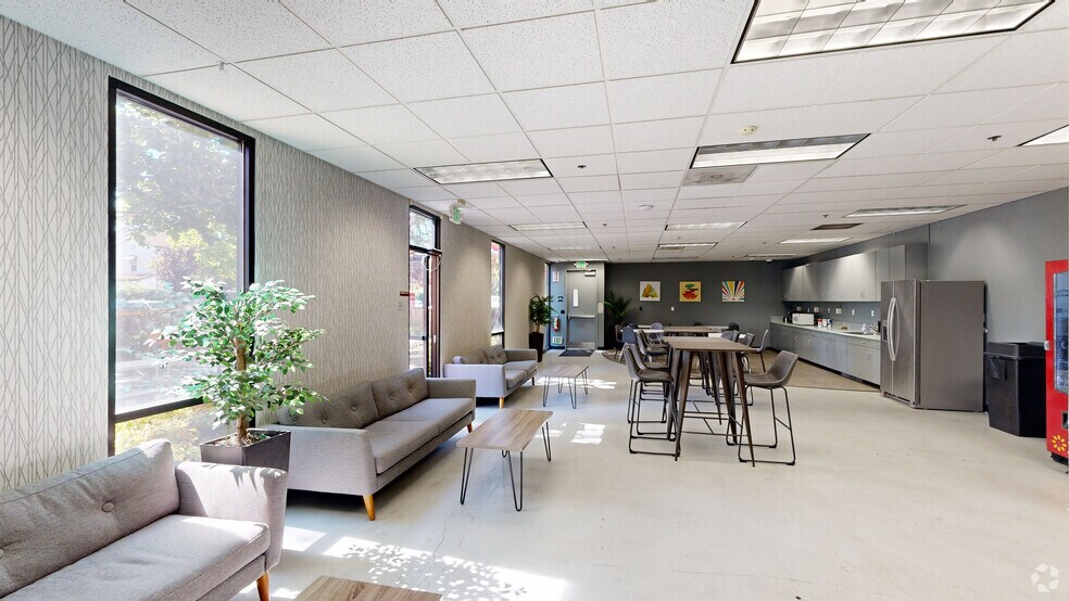 1185 Campbell Ave, San Jose, CA à louer - Numérisation 3D Matterport – Image 2 sur 21