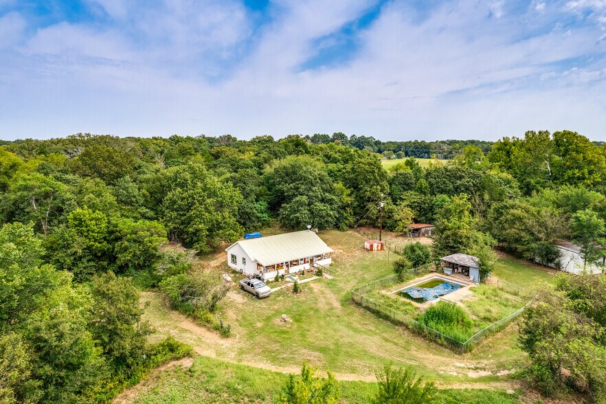 1549 Starr Rd, Denison, TX à vendre - Photo principale – Image 1 sur 13