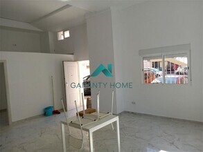 Local commercial dans Málaga, Málaga à louer Photo intérieure– Image 1 sur 4
