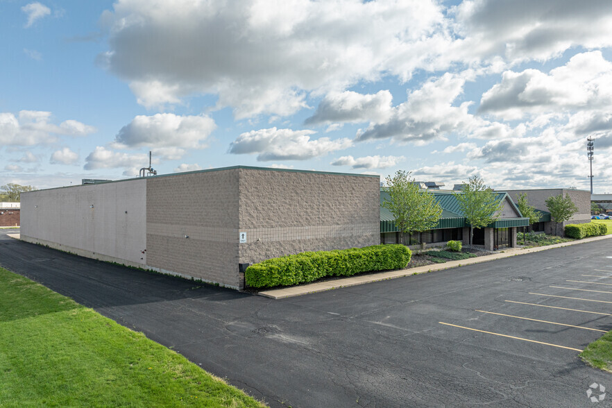 2973 Dormax St SW, Grandville, MI à louer - Photo de l’immeuble – Image 3 sur 11