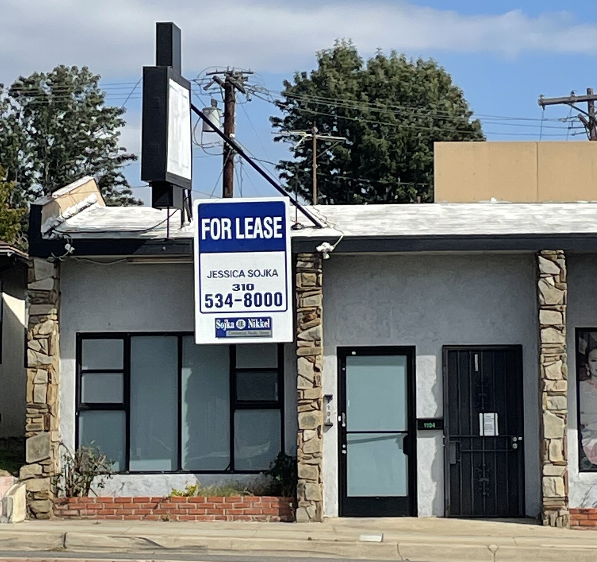 1104-1106 Crenshaw Ave, Torrance, CA à louer Photo de l’immeuble– Image 1 sur 4