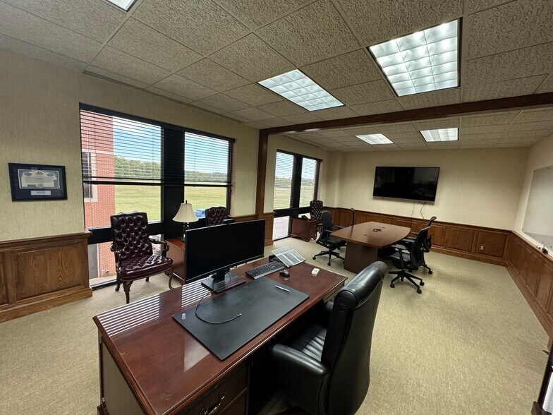 3200 Industrial Park Rd, Van Buren, AR à louer - Photo de l’immeuble – Image 3 sur 4