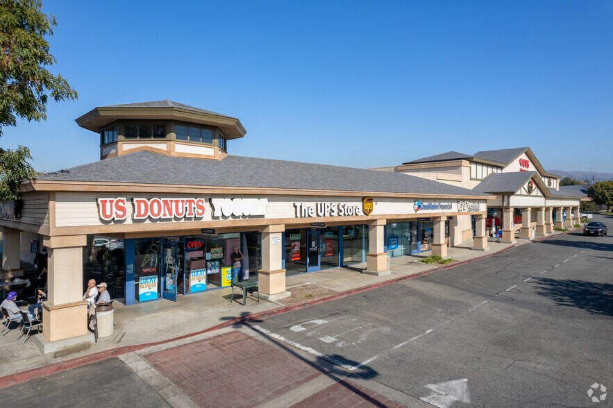 11701-11891 Whittier Blvd, Whittier, CA à louer - Photo de l’immeuble – Image 2 sur 13