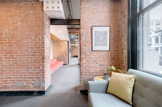 163 W Hastings St, Vancouver, BC à louer Photo intérieure– Image 2 sur 6