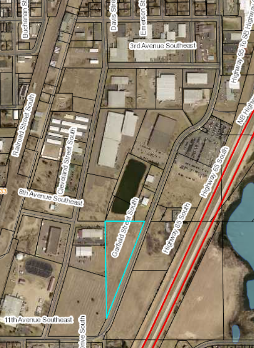 Garfield St S & 8th Ave SE Ave SE, Cambridge, MN à vendre Autre– Image 1 sur 2