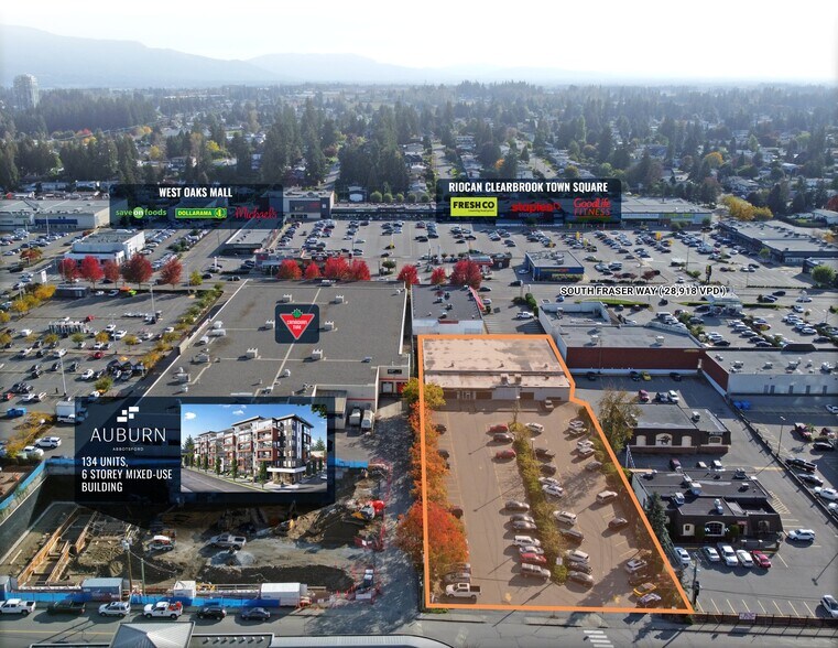 32490 Simon Av, Abbotsford, BC à louer - Photo de l’immeuble – Image 1 sur 3