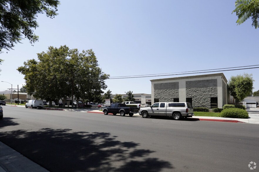 515-525 New Jersey St, Redlands, CA à louer - Photo de l’immeuble – Image 3 sur 6