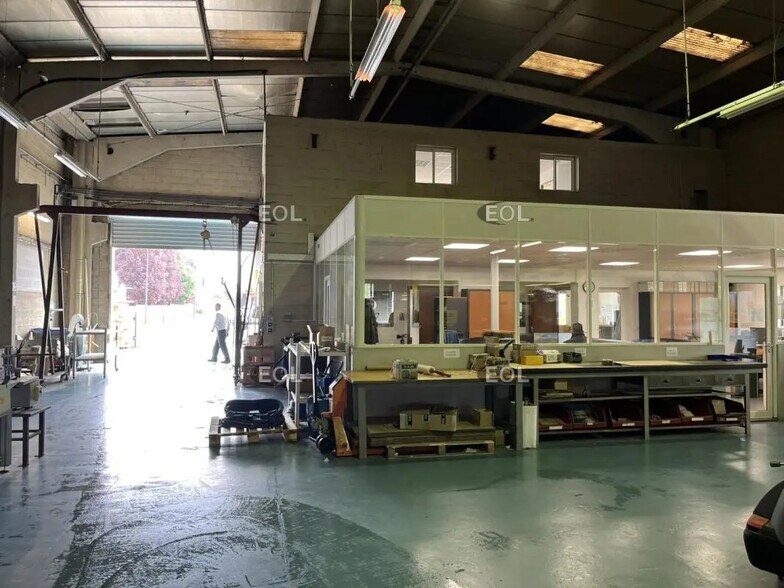 Local d’activités dans Argenteuil à louer - Photo intérieure – Image 1 sur 5