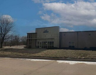 Plus de détails pour 422 Performance Dr, Cedar Falls, IA - Industriel/Logistique à vendre