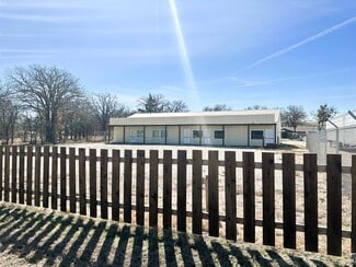 Plus de détails pour 7669 Confederate Park Rd, Fort Worth, TX - Différents types d’espaces à louer