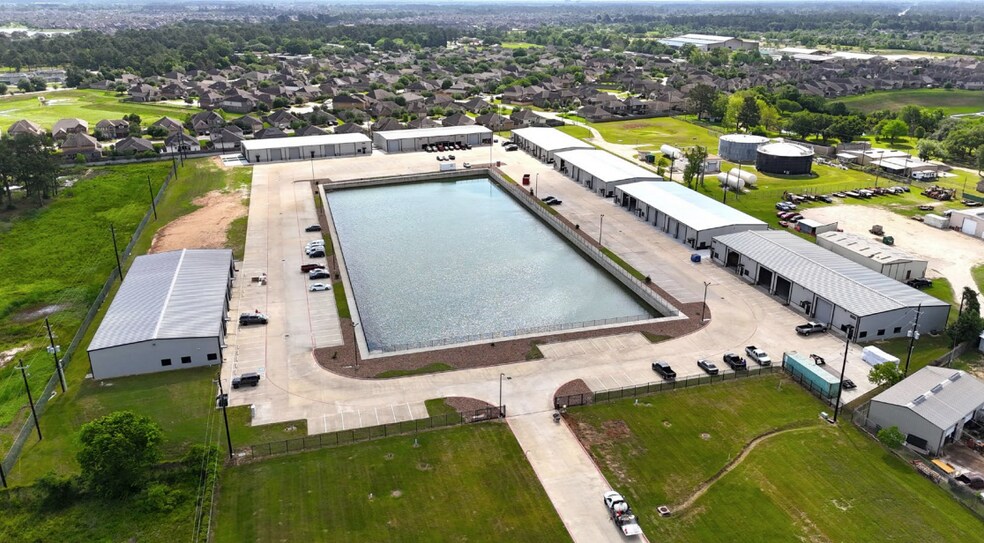 16906 Telge Rd, Cypress, TX à louer - Photo principale – Image 1 sur 6