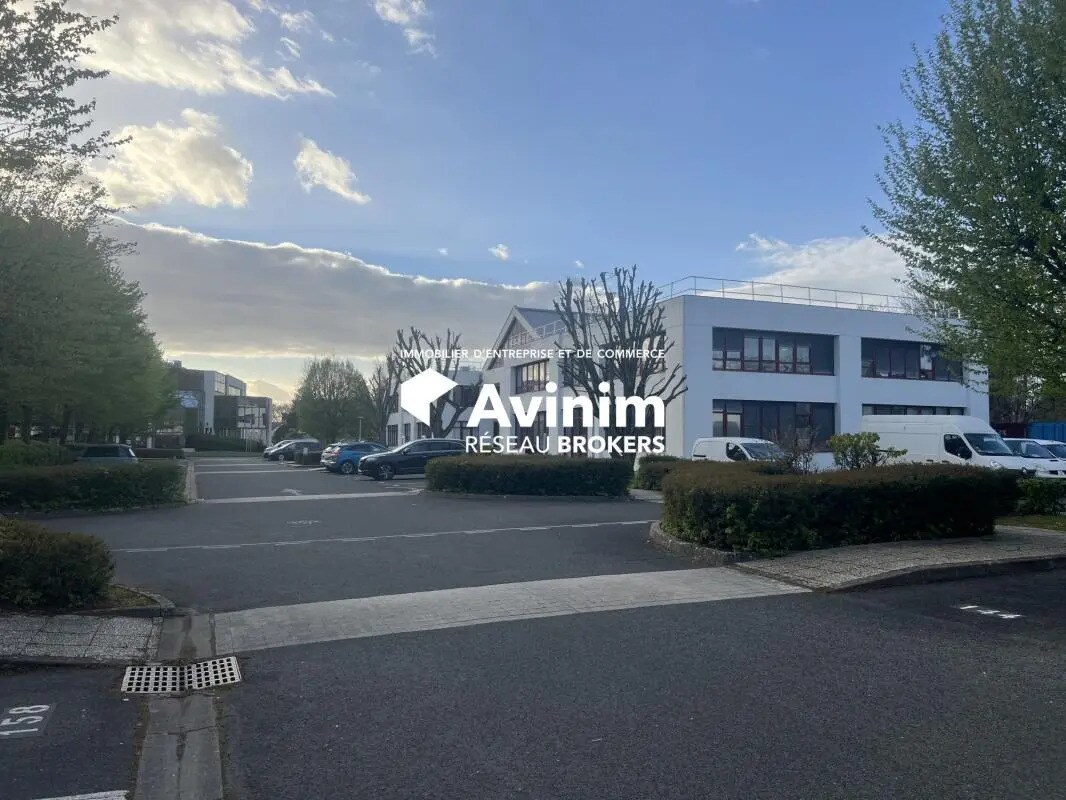 Bureau dans Les Ulis à vendre Photo principale– Image 1 sur 23